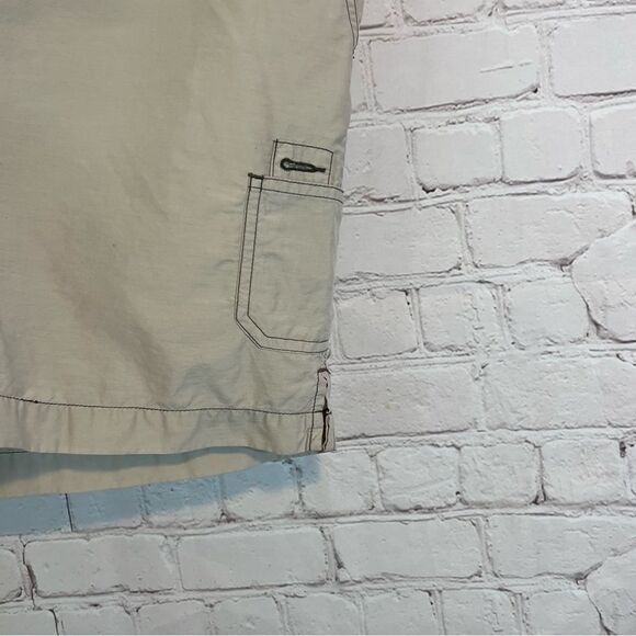 Columbia khaki cargo shorts size 6 - Picture 4 of 10